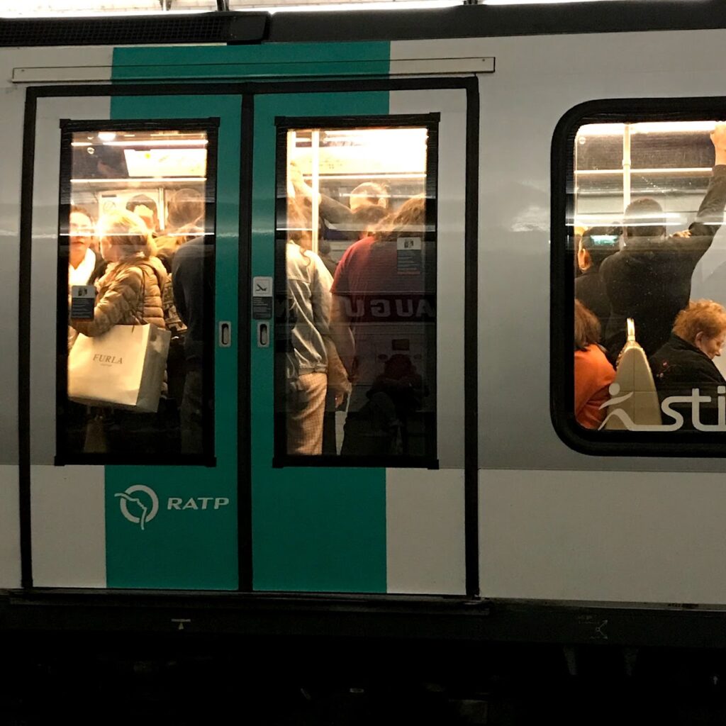 MetroPeople