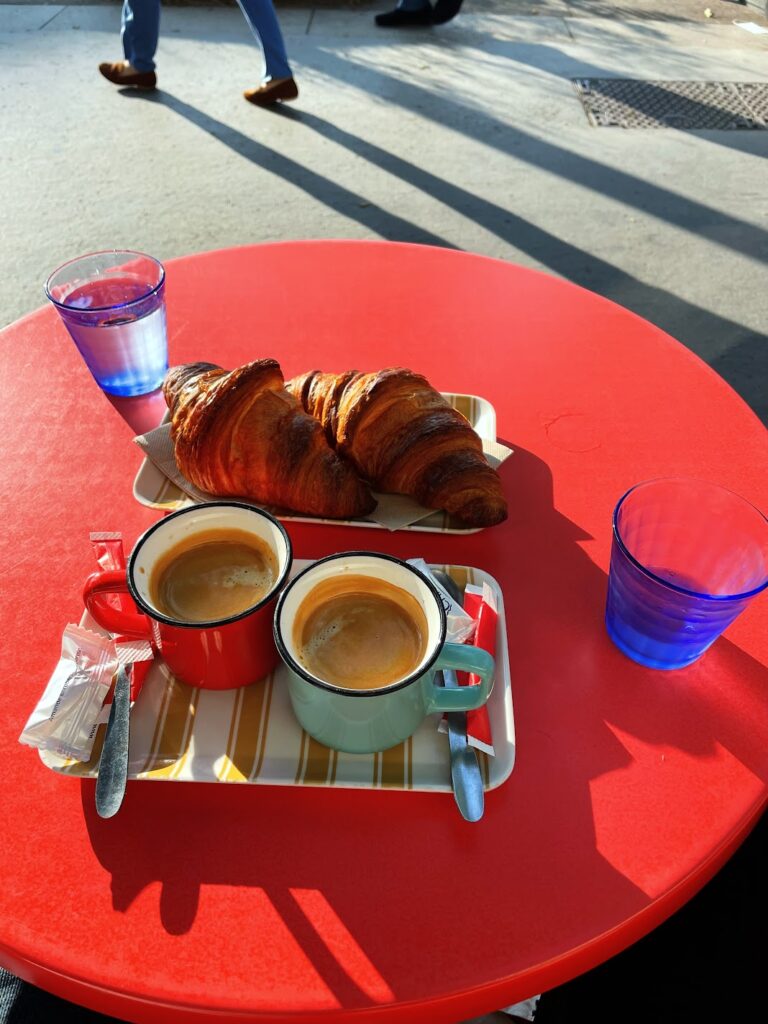 Cafecroissant2