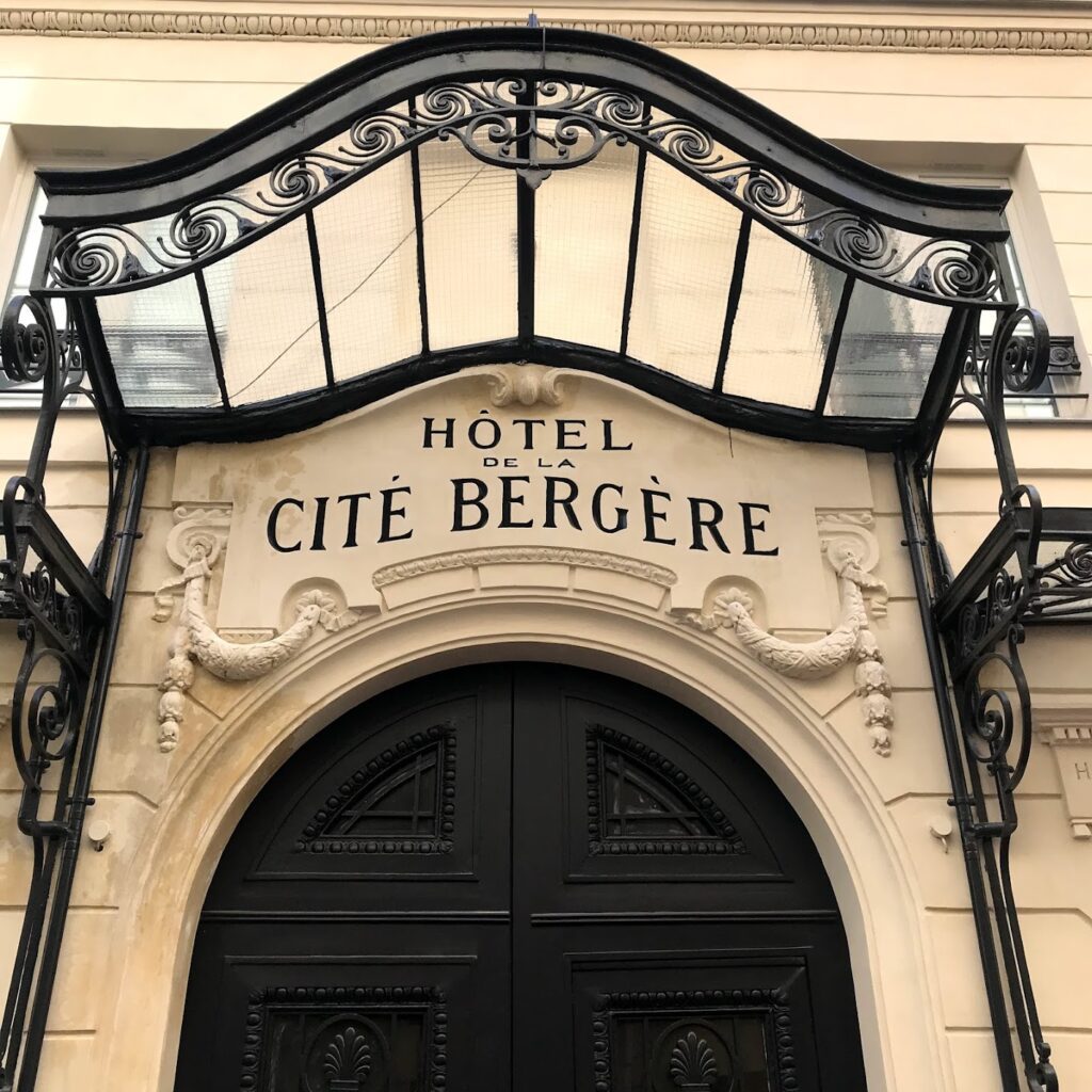 Séjourner à Paris avec un petit budget, le guide complet des solutions d'hébergement 4 Hotel Bergere Paris